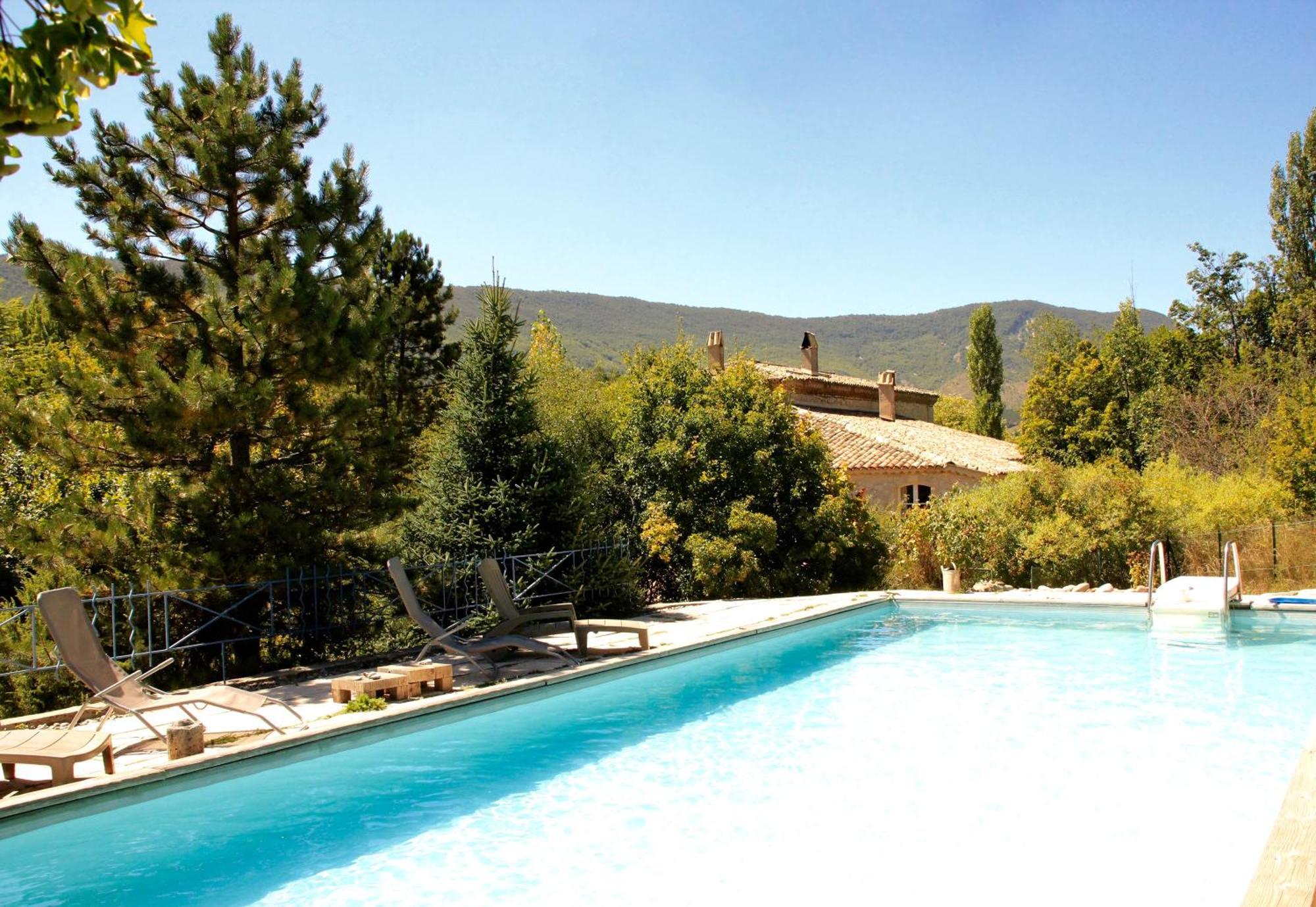 Le Moulin De La Viorne, Gite Avec Piscine Au Coeur De La Nature En Haute-Provence Les Omergues Luaran gambar